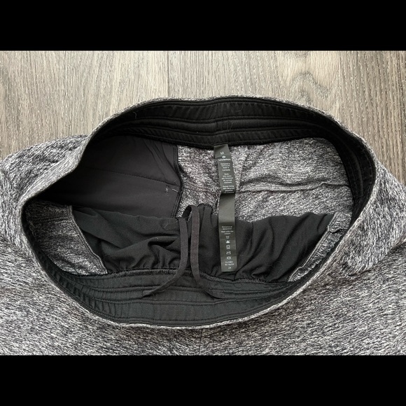 Lululemon Intent Jogger - Picture 5 of 9